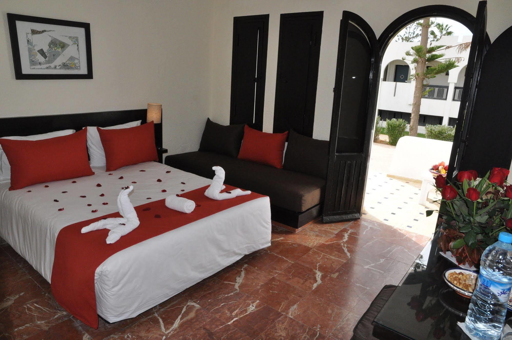 Hotel Les Omayades Agadir Exterior photo